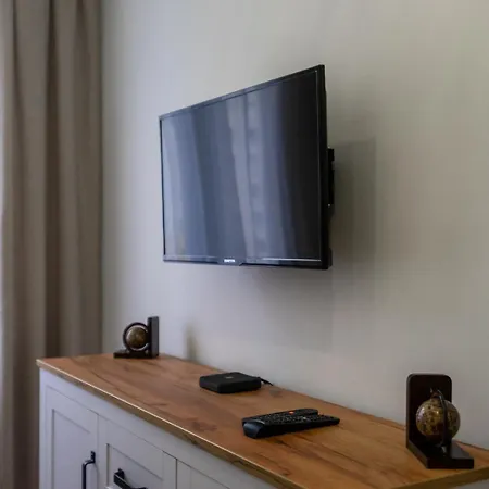 Saska Kepa - 54m2, Two Bedrooms - By Rentujemy Apartman