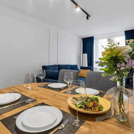 Saska Kepa - 54m2, Two Bedrooms - By Rentujemy *