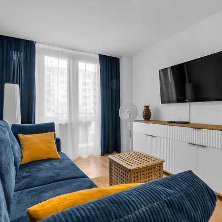 Saska Kepa - 54m2, Two Bedrooms - By Rentujemy * ורשה