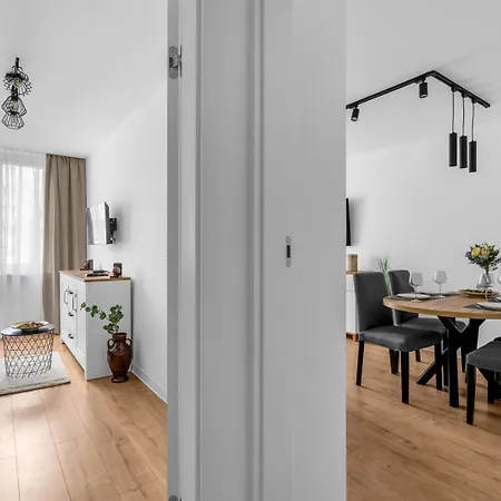 Saska Kepa - 54m2, Two Bedrooms - By Rentujemy *